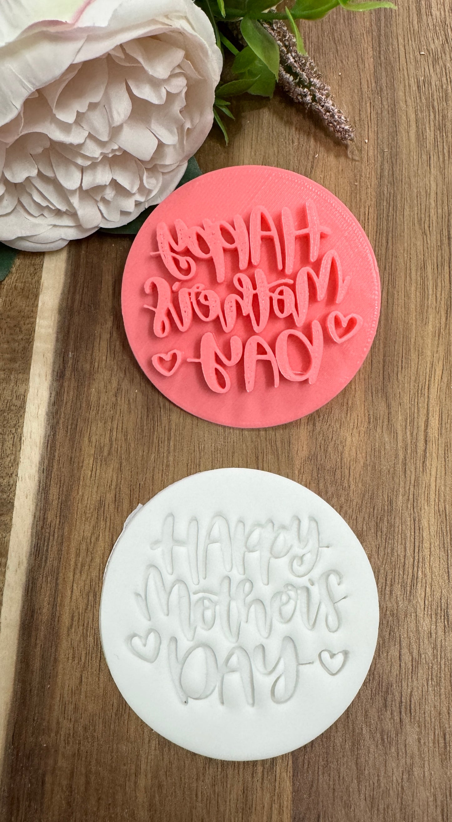 7cm happy mothers day embosser 1
