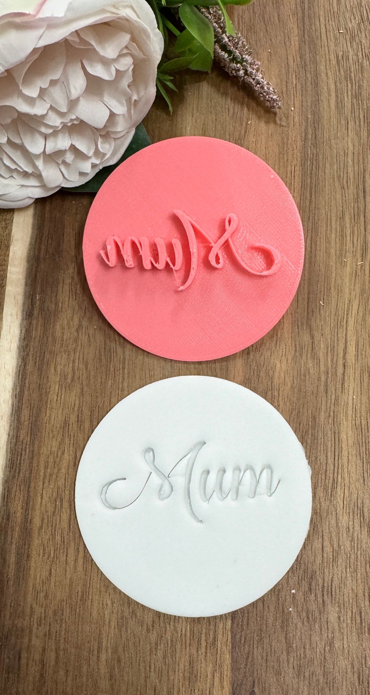 7cm mum mothers day embosser 1