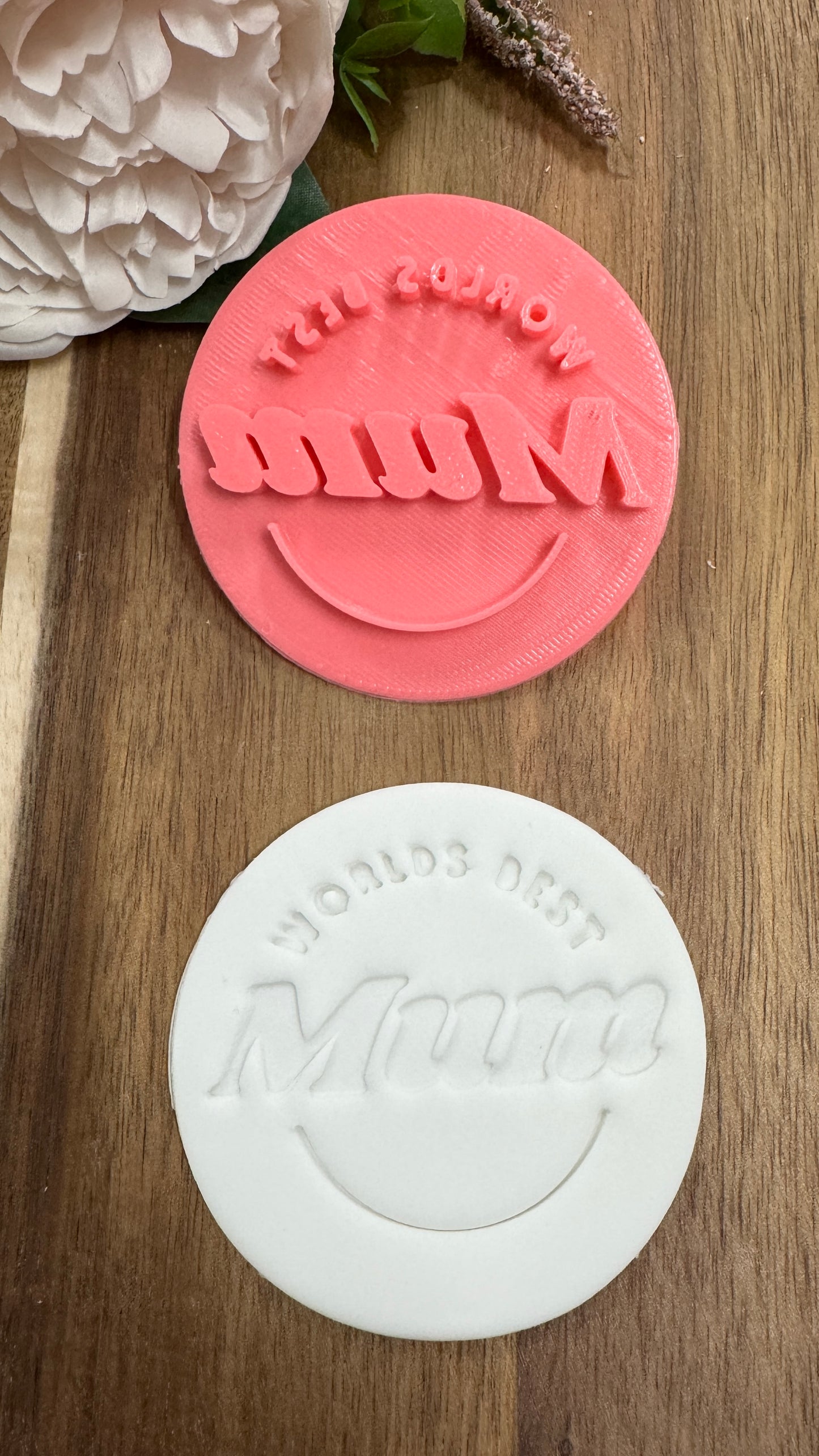 7cm worlds best mum mothers day embosser