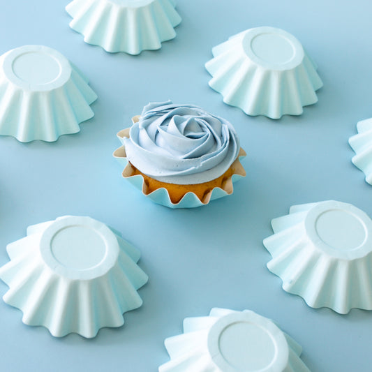 PASTEL BLUE BLOOM BAKING CUPS (24 PACK)