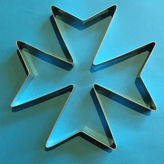 Maltese Cross 20cm Figolli cutter