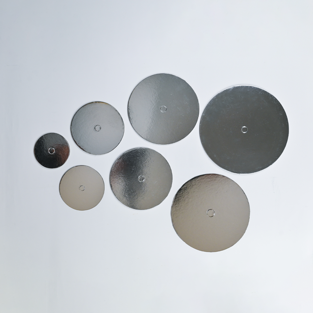 PERFORATED CARD SILVER BOARD 4'