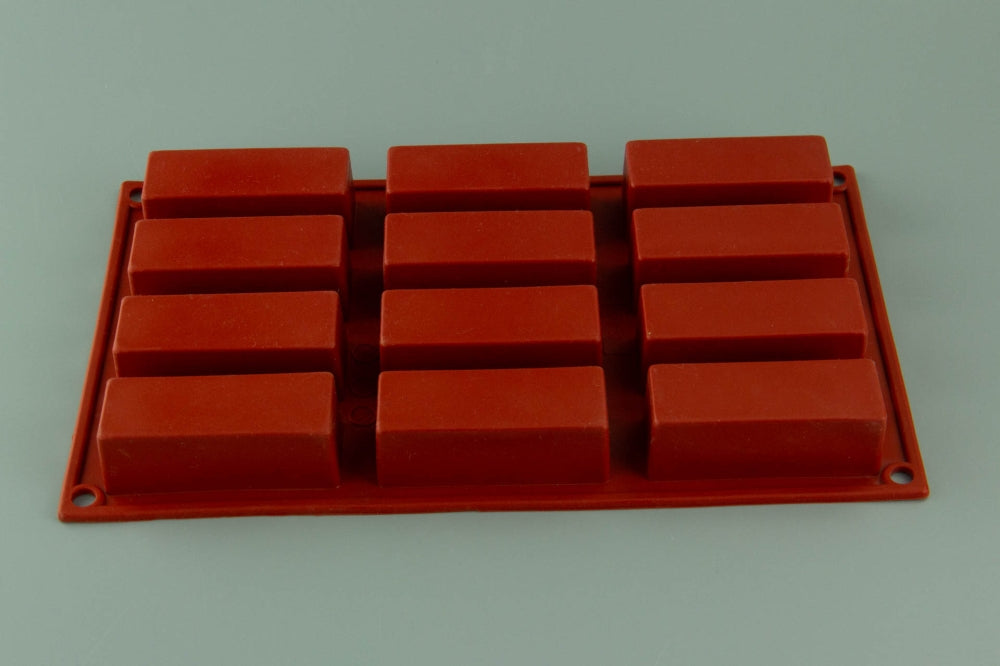 12 CAVITY - SMALL LOAF SILICONE BAKEWARE