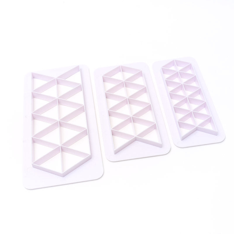 EQUILATERAL TRIANGLE MAXI CUTTER - CUTTERS